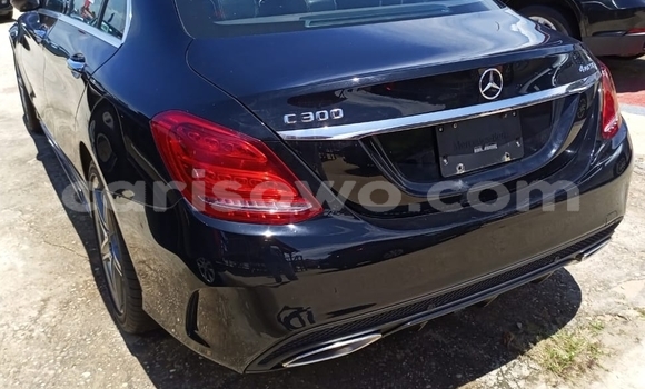 Acheter Occasion Voiture Mercedes-Benz C-Classe Noir à Allada, Benin Acheter Occasion Voiture Mercedes-Benz C-Classe Noir à Allada, Benin