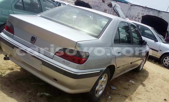 Acheter Occasion Voiture Peugeot 406 Gris à Savalou, Benin Acheter Occasion Voiture Peugeot 406 Gris à Savalou, Benin