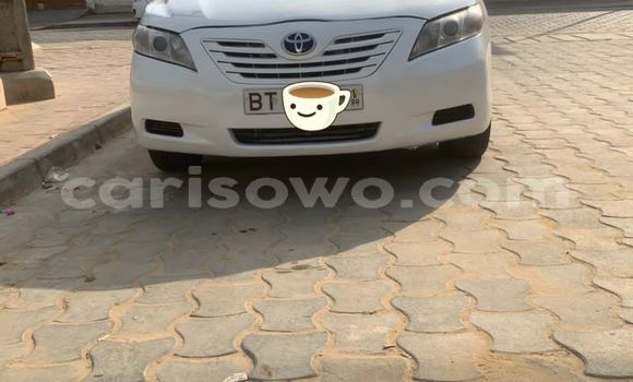 Acheter Occasion Voiture Toyota Camry Blanc à Abomey Calavi, Benin