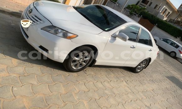 Buy Used Toyota Camry White Car in Abomey Calavi in Benign Buy Used Toyota Camry White Car in Abomey Calavi in Benign
