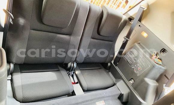 Ra Àlòkù Toyota Corolla Verso Silver Ọkọ̀ in Cotonou ni Benin Ra Àlòkù Toyota Corolla Verso Silver Ọkọ̀ in Cotonou ni Benin