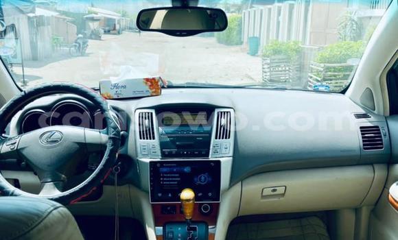 Acheter Occasion Voiture Lexus RX 330 Gris à Cotonou, Benin Acheter Occasion Voiture Lexus RX 330 Gris à Cotonou, Benin