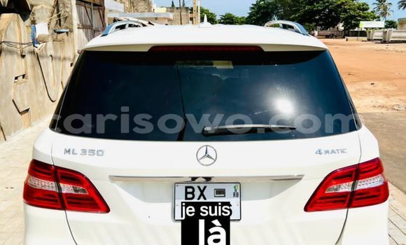 Buy Used Mercedes-Benz ML–Class White Car in Cotonou in Benign Buy Used Mercedes-Benz ML–Class White Car in Cotonou in Benign