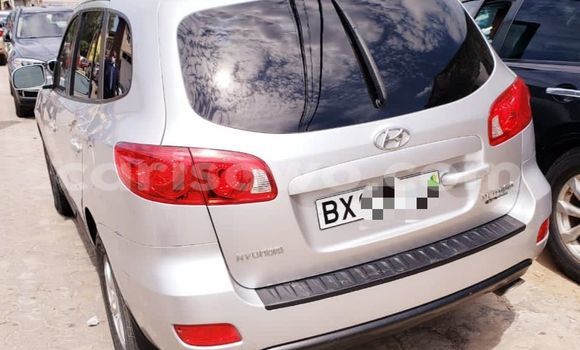 Acheter Occasion Voiture Hyundai Santa Fe Gris à Cotonou, Benin