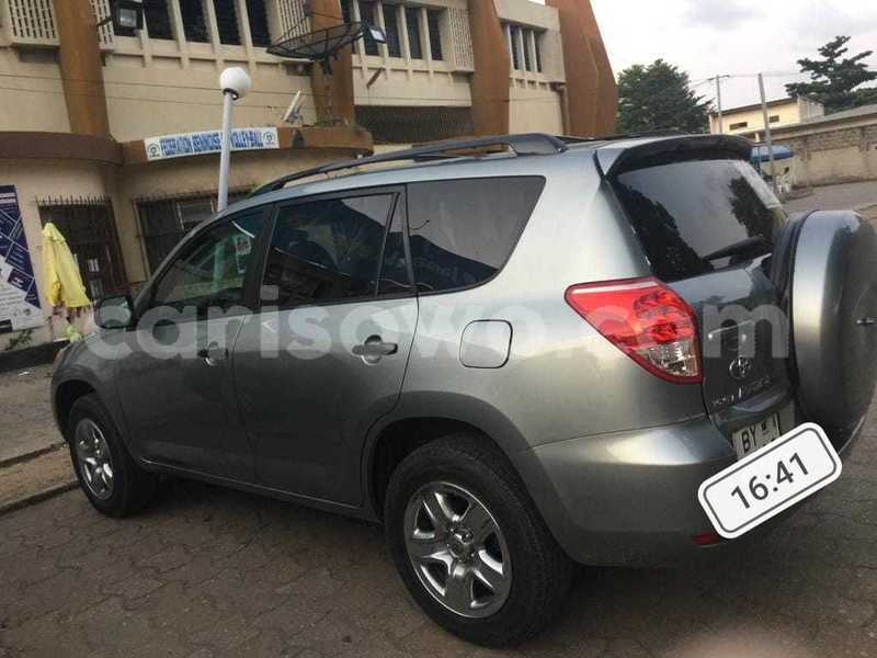 Big with watermark toyota rav4 benin cotonou 12394