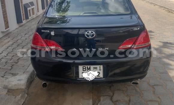 Ra Àlòkù Toyota Avalon Black Ọkọ̀ in Cotonou ni Benin