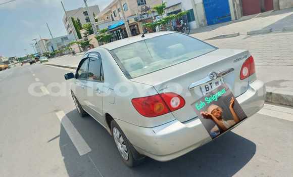 Ra Àlòkù Toyota Corolla Silver Ọkọ̀ in Cotonou ni Benin Ra Àlòkù Toyota Corolla Silver Ọkọ̀ in Cotonou ni Benin