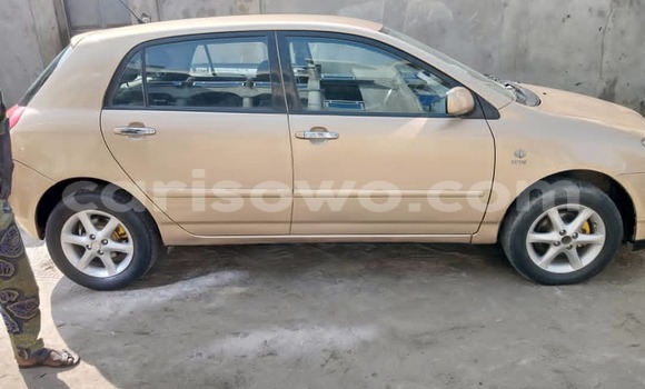 Acheter Occasion Voiture Toyota Corolla Beige à Cotonou, Benin Acheter Occasion Voiture Toyota Corolla Beige à Cotonou, Benin