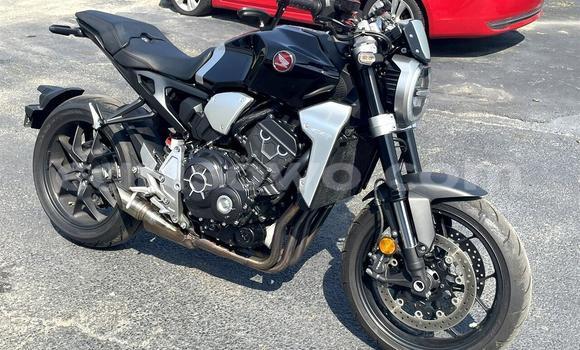 Acheter Import Moto Honda CBR 1000 RR Noir à Abomey, Benin Acheter Import Moto Honda CBR 1000 RR Noir à Abomey, Benin