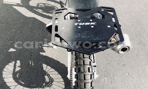 Acheter Import Moto Honda CRF250X Noir à Abomey Calavi, Benin Acheter Import Moto Honda CRF250X Noir à Abomey Calavi, Benin