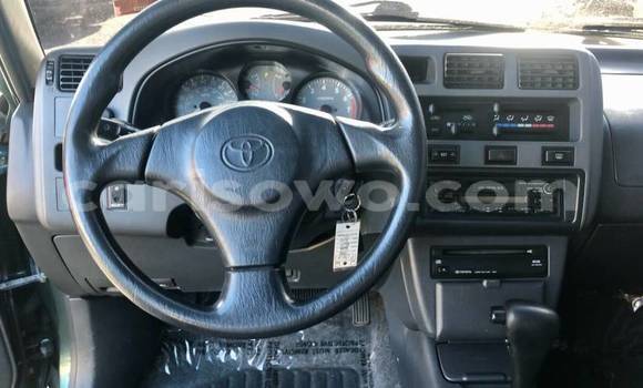 Acheter Import Voiture Toyota RAV4 Vert à Cotonou, Benin Acheter Import Voiture Toyota RAV4 Vert à Cotonou, Benin