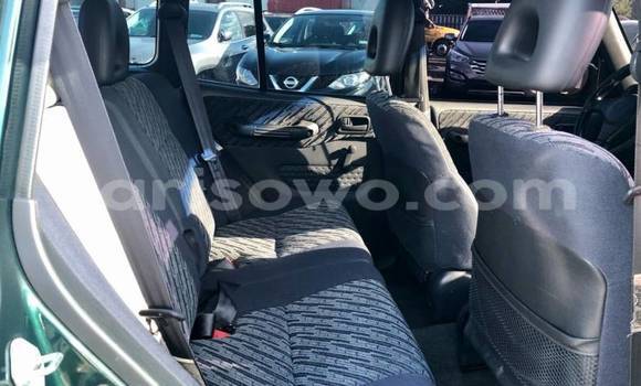 Acheter Import Voiture Toyota RAV4 Vert à Cotonou, Benin Acheter Import Voiture Toyota RAV4 Vert à Cotonou, Benin