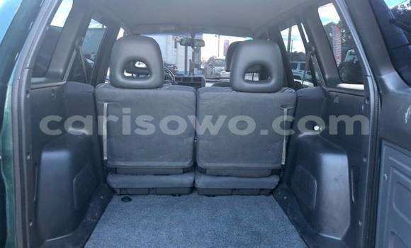 Acheter Import Voiture Toyota RAV4 Vert à Cotonou, Benin Acheter Import Voiture Toyota RAV4 Vert à Cotonou, Benin