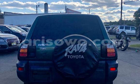 Acheter Import Voiture Toyota RAV4 Vert à Cotonou, Benin Acheter Import Voiture Toyota RAV4 Vert à Cotonou, Benin