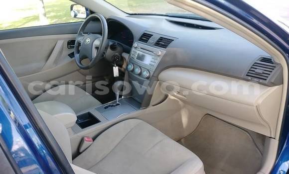 Acheter Import Voiture Toyota Camry Bleu à Cotonou, Benin Acheter Import Voiture Toyota Camry Bleu à Cotonou, Benin