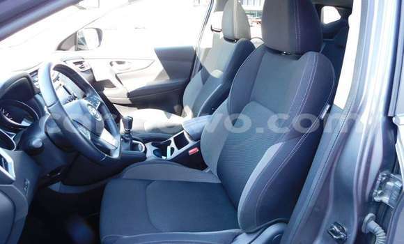 Acheter Import Voiture Nissan Qashqai Gris à Porto Novo, Benin Acheter Import Voiture Nissan Qashqai Gris à Porto Novo, Benin