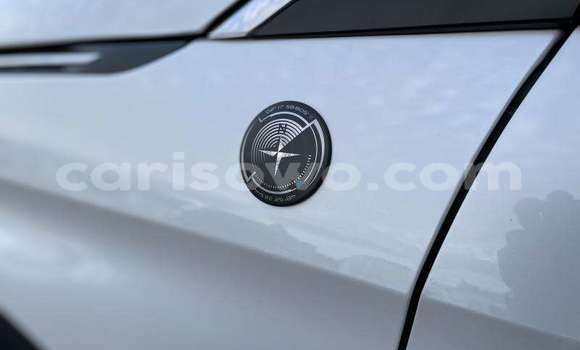 Acheter Import Voiture Peugeot 3008 Blanc à Cotonou, Benin Acheter Import Voiture Peugeot 3008 Blanc à Cotonou, Benin