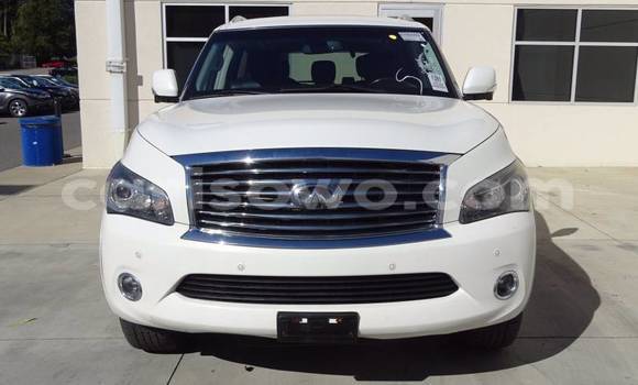 Acheter Import Voiture Infiniti QX56 Blanc à Porto Novo, Benin Acheter Import Voiture Infiniti QX56 Blanc à Porto Novo, Benin