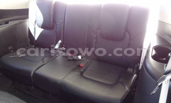 Acheter Import Voiture Infiniti QX56 Blanc à Porto Novo, Benin Acheter Import Voiture Infiniti QX56 Blanc à Porto Novo, Benin