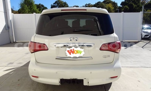 Acheter Import Voiture Infiniti QX56 Blanc à Porto Novo, Benin Acheter Import Voiture Infiniti QX56 Blanc à Porto Novo, Benin