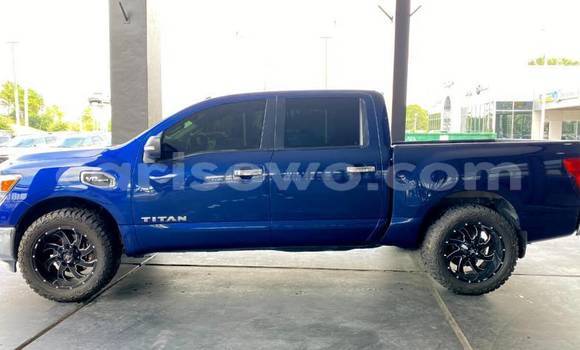 Acheter Import Voiture Nissan Titan Bleu à Cotonou, Benin Acheter Import Voiture Nissan Titan Bleu à Cotonou, Benin