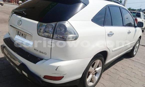 Sayi Na hannu Lexus RX 330 Black Mota in Cotonou a Benin Sayi Na hannu Lexus RX 330 Black Mota in Cotonou a Benin