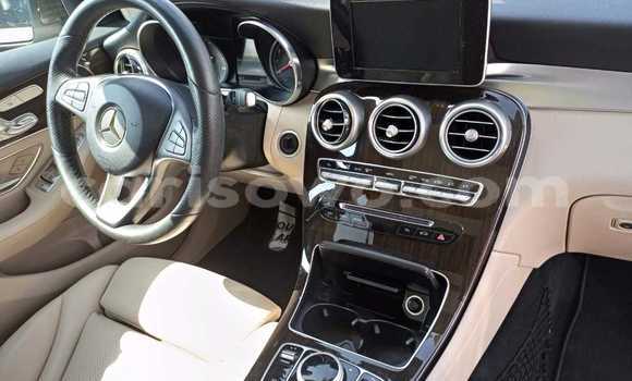 Acheter Occasion Voiture Mercedes-Benz GLC Marron à Cotonou, Benin Acheter Occasion Voiture Mercedes-Benz GLC Marron à Cotonou, Benin