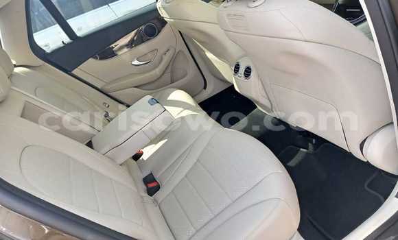 Acheter Occasion Voiture Mercedes-Benz GLC Marron à Cotonou, Benin Acheter Occasion Voiture Mercedes-Benz GLC Marron à Cotonou, Benin
