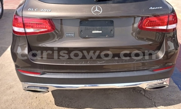 Acheter Occasion Voiture Mercedes-Benz GLC Marron à Cotonou, Benin Acheter Occasion Voiture Mercedes-Benz GLC Marron à Cotonou, Benin