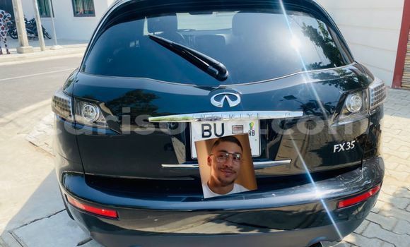 Acheter Occasion Voiture Infiniti FX Noir à Cotonou, Benin Acheter Occasion Voiture Infiniti FX Noir à Cotonou, Benin