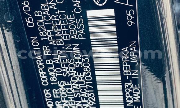 Sayi Na hannu Toyota Yaris Blue Mota in Cotonou a Benin Sayi Na hannu Toyota Yaris Blue Mota in Cotonou a Benin