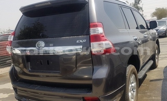 Acheter Occasion Voiture Toyota Land Cruiser Prado Marron à Cotonou, Benin Acheter Occasion Voiture Toyota Land Cruiser Prado Marron à Cotonou, Benin