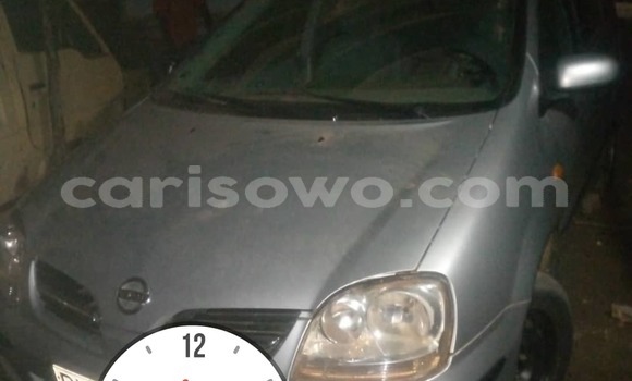 Ra Àlòkù Nissan Almera Silver Ọkọ̀ in Cotonou ni Benin