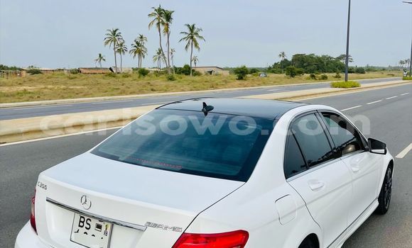 Buy Used Mercedes-Benz C–Class White Car in Abomey Calavi in Benign Buy Used Mercedes-Benz C–Class White Car in Abomey Calavi in Benign