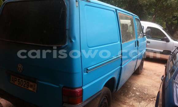 Sayi Na hannu Volkswagen Golf Blue Mota in Parakou a Benin Sayi Na hannu Volkswagen Golf Blue Mota in Parakou a Benin
