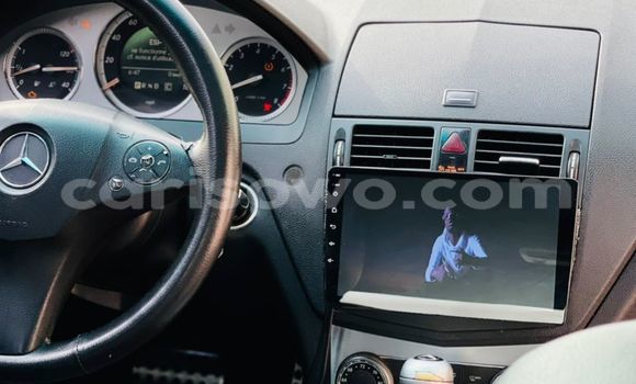 Buy Used Mercedes-Benz C–Class White Car in Abomey Calavi in Benign Buy Used Mercedes-Benz C–Class White Car in Abomey Calavi in Benign