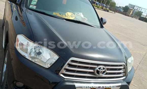 Acheter Occasion Voiture Toyota Highlander Noir à Cotonou, Benin
