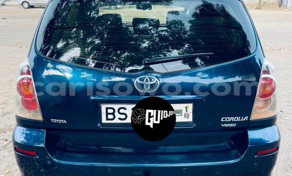 Buy Used Toyota Corolla Verso Blue Car in Abomey Calavi in Benign