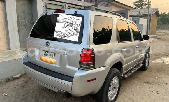 Acheter Occasion Voiture Ford Escape Gris à Cotonou, Benin Acheter Occasion Voiture Ford Escape Gris à Cotonou, Benin