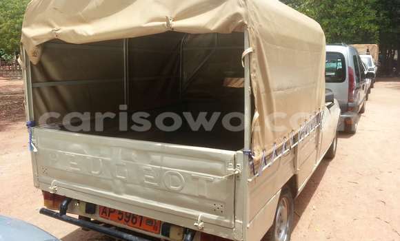 Buy Used Peugeot 605 Beige Car in Savalou in Benign Buy Used Peugeot 605 Beige Car in Savalou in Benign