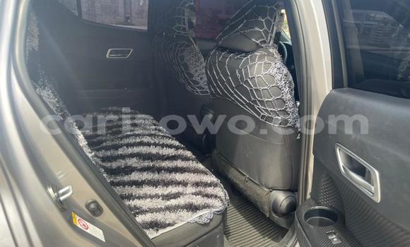 Sayi Na hannu Toyota C-HR Azurfa Mota in Cotonou a Benin Sayi Na hannu Toyota C-HR Azurfa Mota in Cotonou a Benin