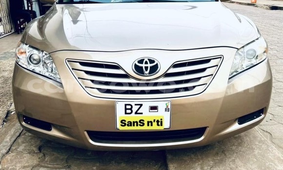 Sayi Sabo Toyota Camry Brown Mota in Cotonou a Benin