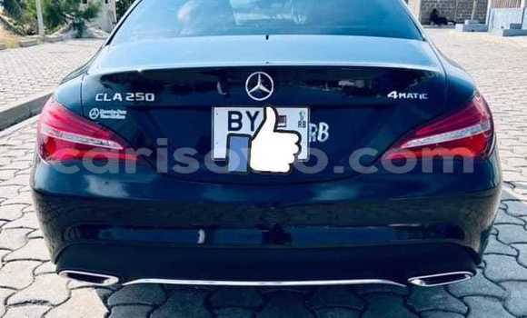 Ra Tuntun Mercedes-Benz CLA-klasse Black Ọkọ̀ in Cotonou ni Benin