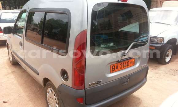 Acheter Occasion Voiture Renault Kangoo Noir à Parakou, Benin Acheter Occasion Voiture Renault Kangoo Noir à Parakou, Benin