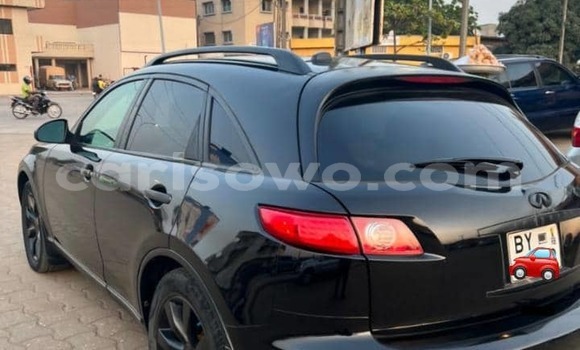 Sayi Na hannu Infiniti FX–Series Black Mota in Cotonou a Benin