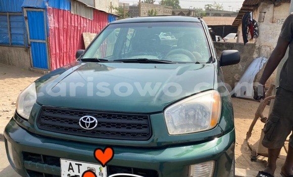 Sayi Na hannu Toyota RAV4 Green Mota in Cotonou a Benin