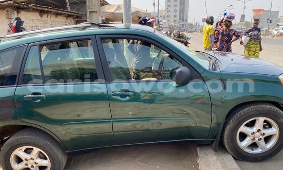 Ra Àlòkù Toyota RAV4 Alawọ ewe Ọkọ̀ in Cotonou ni Benin Ra Àlòkù Toyota RAV4 Alawọ ewe Ọkọ̀ in Cotonou ni Benin