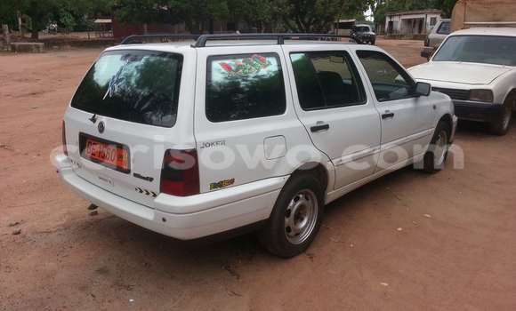Acheter Occasion Voiture Volkswagen Golf Blanc à Parakou au Benin Acheter Occasion Voiture Volkswagen Golf Blanc à Parakou au Benin