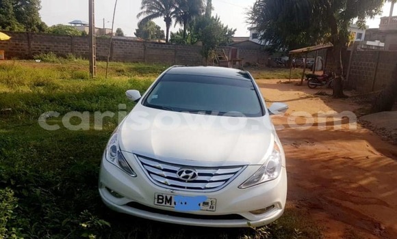 Acheter Occasion Voiture Hyundai Sonata Blanc à Porto Novo, Benin Acheter Occasion Voiture Hyundai Sonata Blanc à Porto Novo, Benin