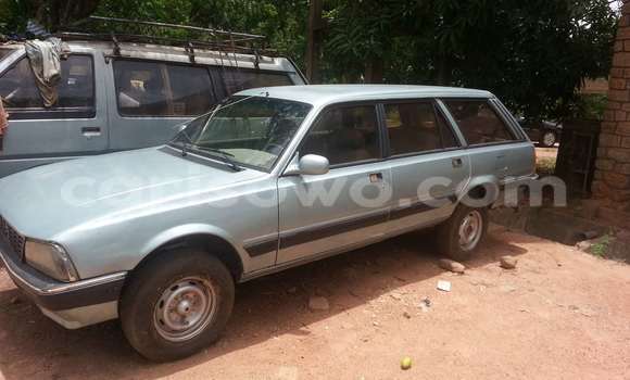 Sayi Na hannu Peugeot 605 Black Mota in Savalou a Benin Sayi Na hannu Peugeot 605 Black Mota in Savalou a Benin